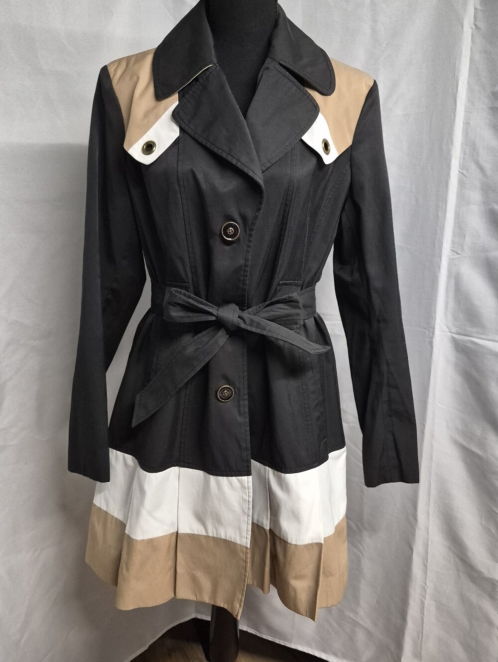IMAN Black Trench Coat with Tan & White Colorblock Pleated Hem